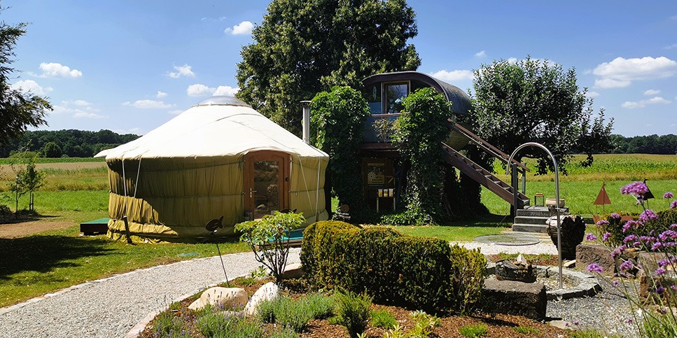 Workshops, Ausbildung und Fortbildung Körpertherapie und Körperarbeit in Baden-Württemberg / Süddeutschland.